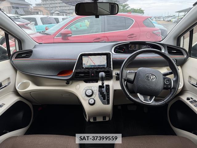Toyota SIENTA 2016-04 7815500-8