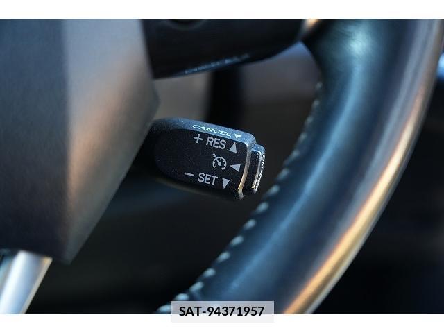 Toyota SIENTA 2021-07 7815606-10