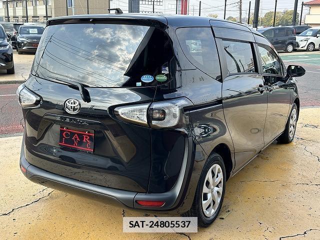 Toyota SIENTA 2016-02 7815621-15
