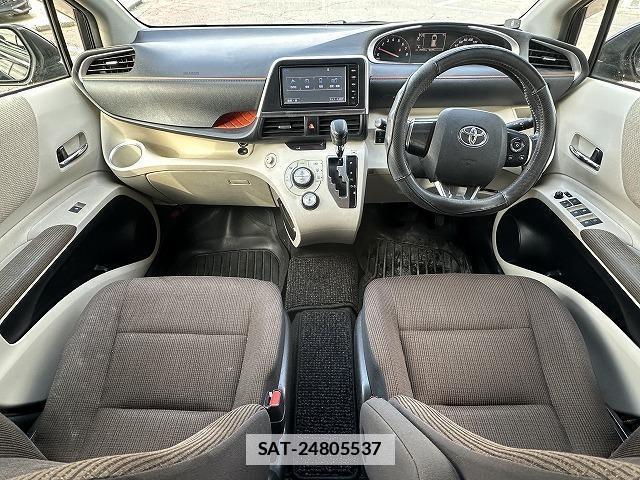 Toyota SIENTA 2016-02 7815621-3