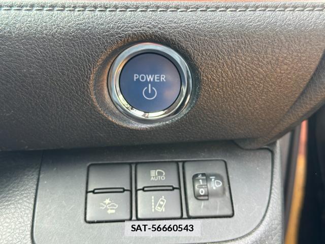 Toyota SIENTA 2018-11 7815636-5