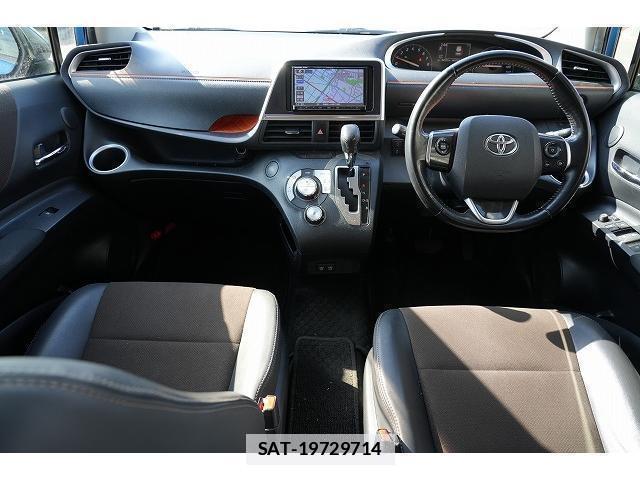 Toyota SIENTA 2018-10 7815674-4
