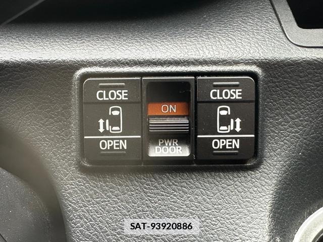 Toyota SIENTA 2017-05 7815679-8