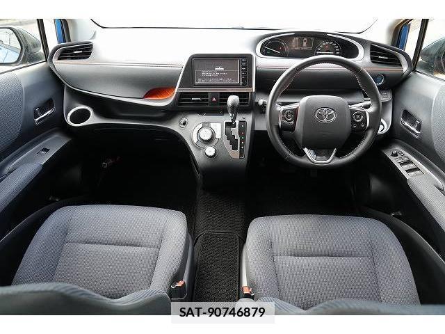 Toyota SIENTA 2016-02 7815786-4