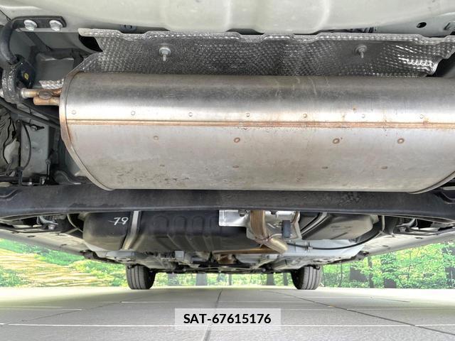 Toyota SIENTA 2023-03 7815947-19