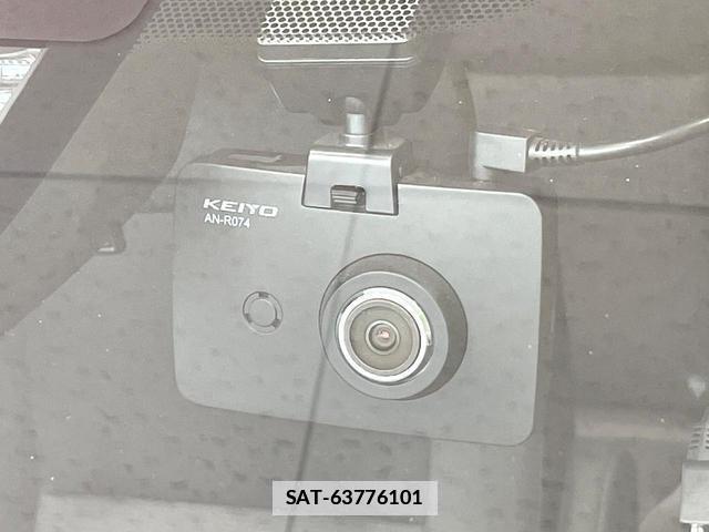 Toyota SIENTA 2020-08 7815978-5
