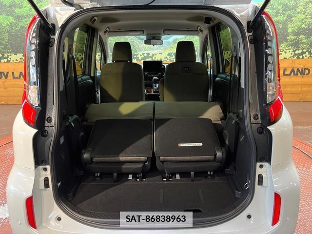Toyota SIENTA 2024-12 7816318-10
