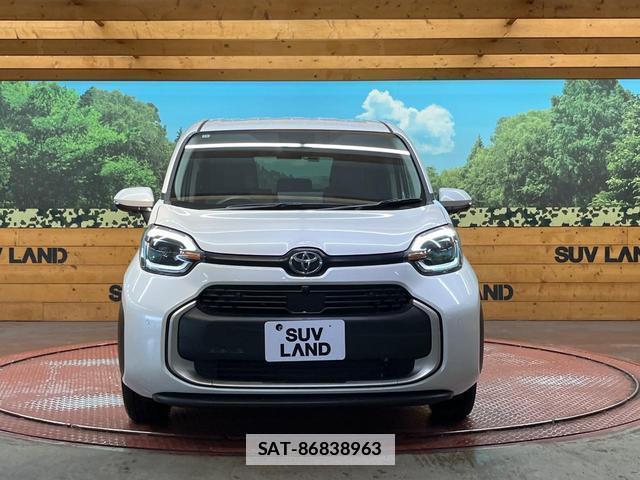 Toyota SIENTA 2024-12 7816318-14