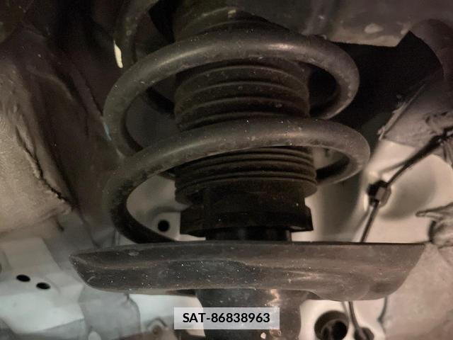 Toyota SIENTA 2024-12 7816318-19