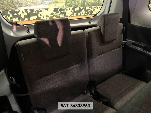 Toyota SIENTA 2024-12 7816318-9