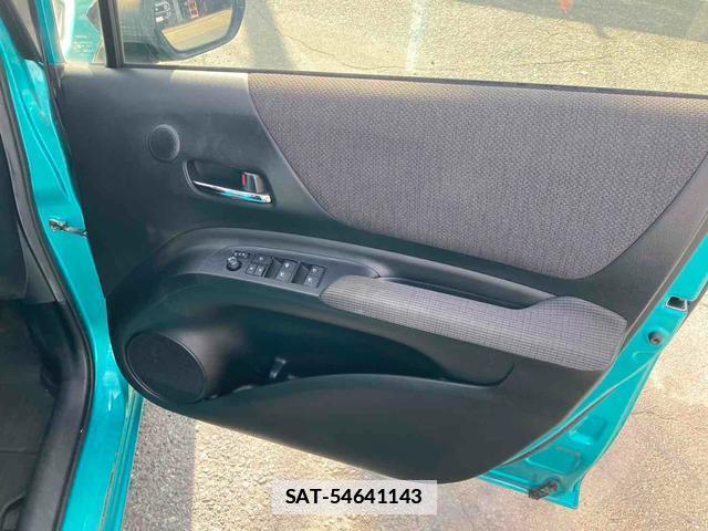 Toyota SIENTA 2020-11 7816852-14