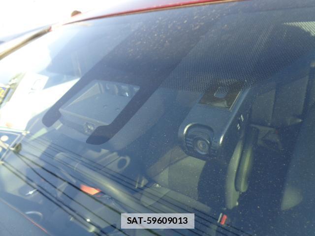 Toyota SIENTA 2018-03 7817131-3