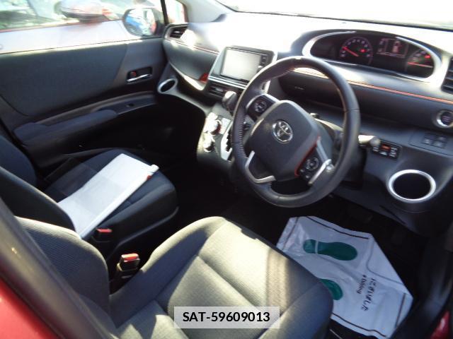 Toyota SIENTA 2018-03 7817131-4