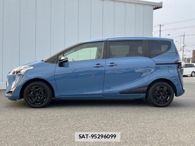 Toyota SIENTA 2022-02 7818162-1