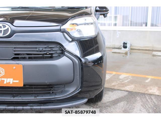 Toyota SIENTA 2023-06 7818187-11