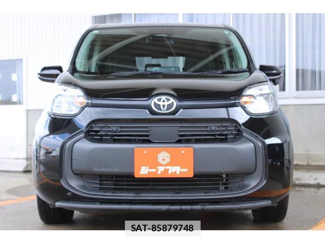Toyota SIENTA 2023-06 7818187-2