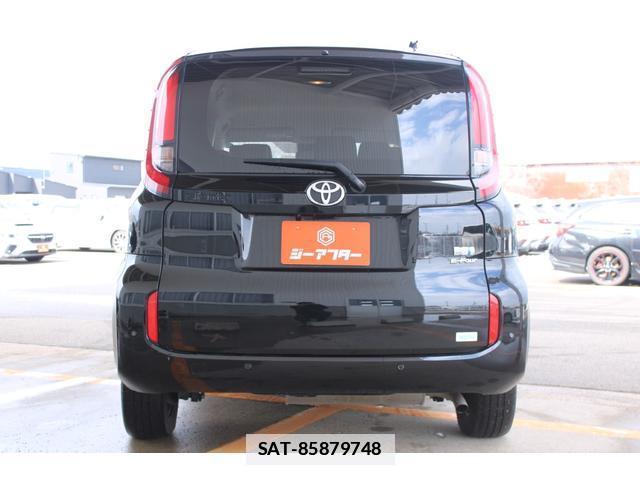 Toyota SIENTA 2023-06 7818187-3