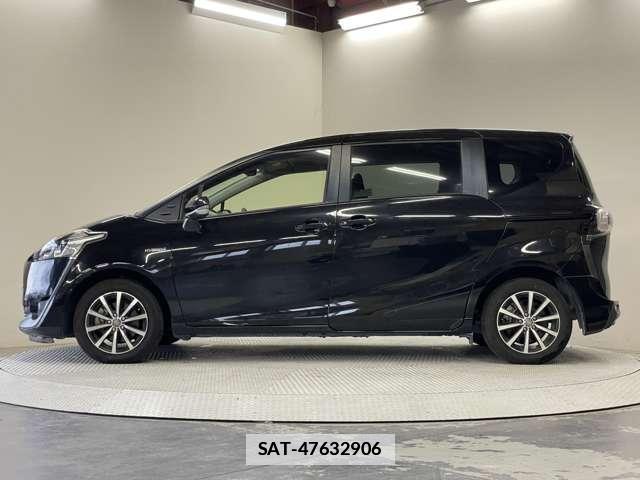 Toyota SIENTA 2016-03 7818289-17