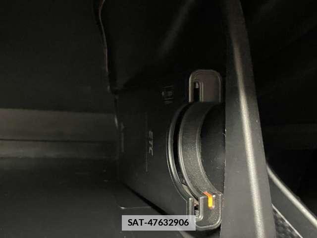 Toyota SIENTA 2016-03 7818289-6