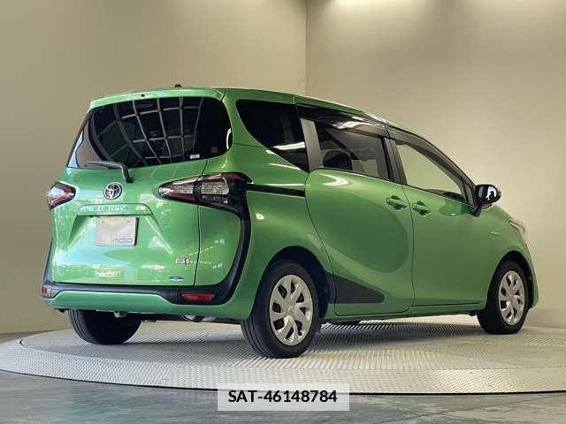 Toyota SIENTA 2016-09 7818309-10