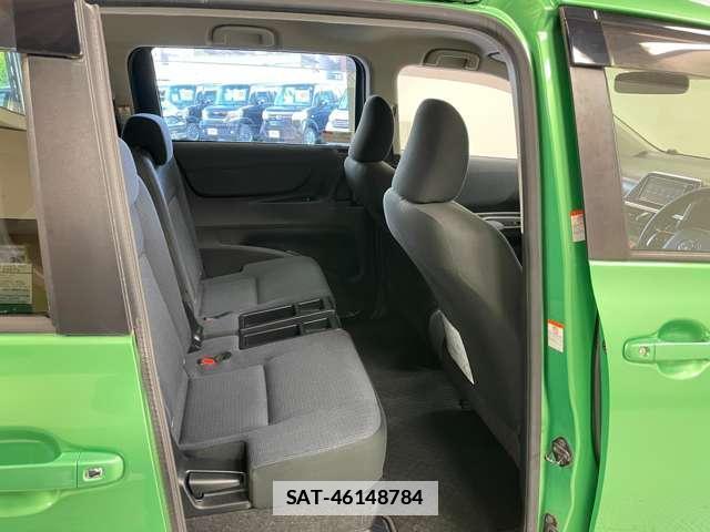 Toyota SIENTA 2016-09 7818309-15