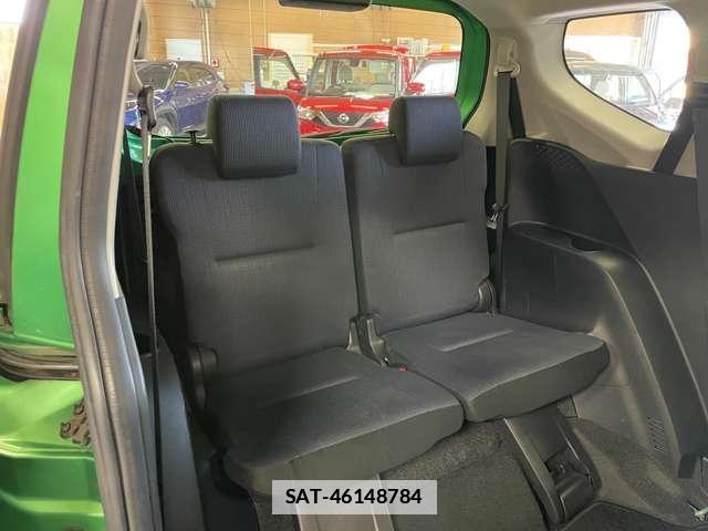 Toyota SIENTA 2016-09 7818309-16