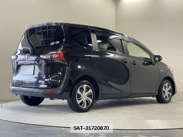 Toyota SIENTA 2020-02 7818391-12