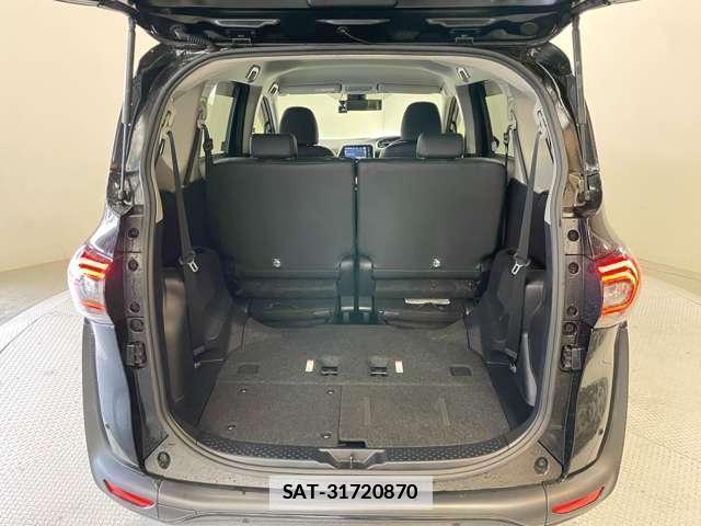 Toyota SIENTA 2020-02 7818391-17