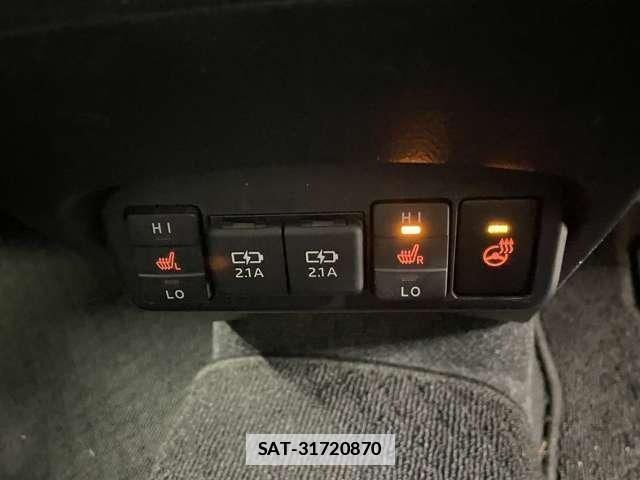 Toyota SIENTA 2020-02 7818391-6