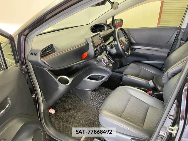 Toyota SIENTA 2018-06 7818409-14