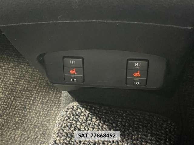 Toyota SIENTA 2018-06 7818409-6