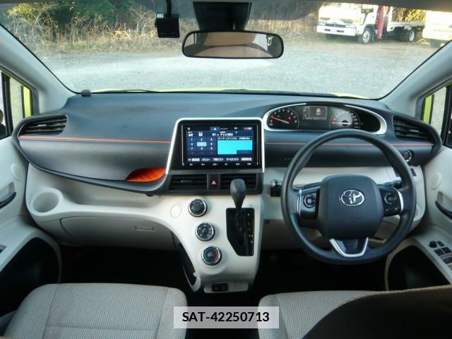 Toyota SIENTA 2018-11 7818787-3
