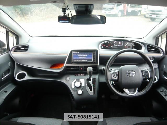 Toyota SIENTA 2022-04 7818789-3