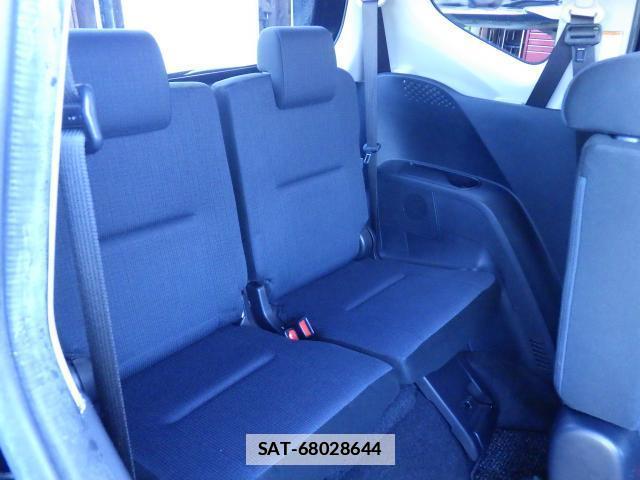 Toyota SIENTA 2015-07 7819554-12