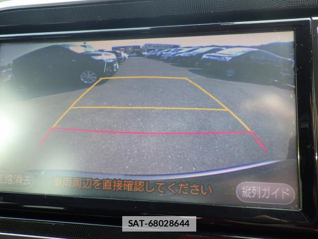 Toyota SIENTA 2015-07 7819554-17