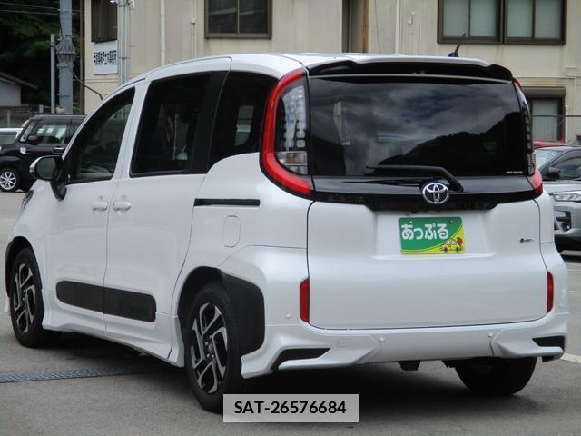 Toyota SIENTA 2025-05 7819620-7