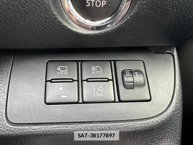 Toyota SIENTA 2020-02 7819786-13