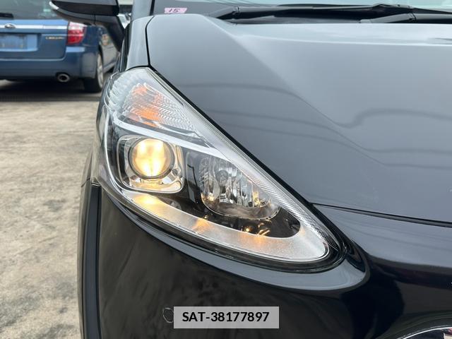 Toyota SIENTA 2020-02 7819786-16