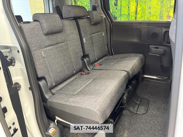 Toyota SIENTA 2026-04 7819831-8
