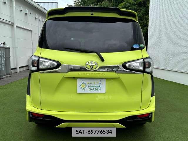 Toyota SIENTA 2015-07 7819858-19