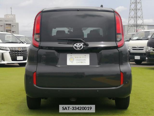 Toyota SIENTA 2023-04 7819939-17