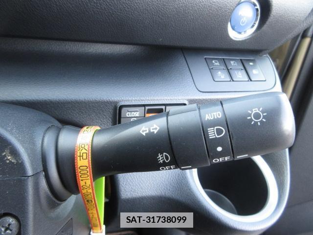 Toyota SIENTA 2020-05 7820521-15