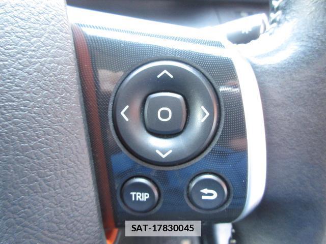 Toyota SIENTA 2020-11 7820527-7