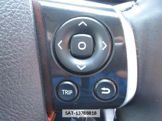 Toyota SIENTA 2020-11 7820528-1