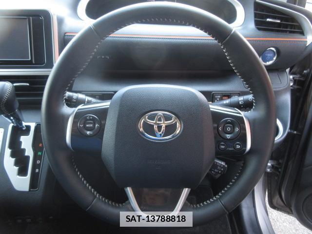 Toyota SIENTA 2020-11 7820528-11