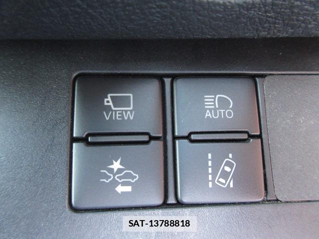 Toyota SIENTA 2020-11 7820528-15