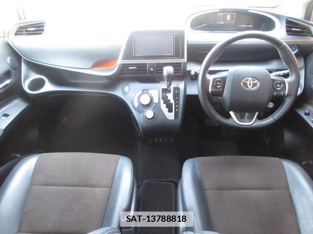 Toyota SIENTA 2020-11 7820528-2