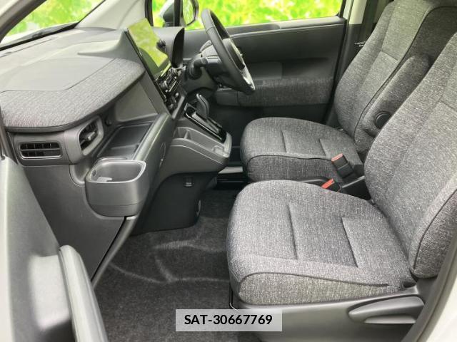 Toyota SIENTA 2026-01 7821128-6