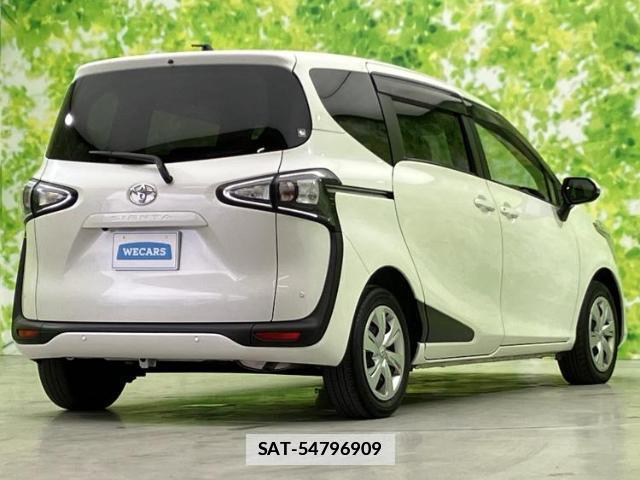 Toyota SIENTA 2021-12 7821471-2
