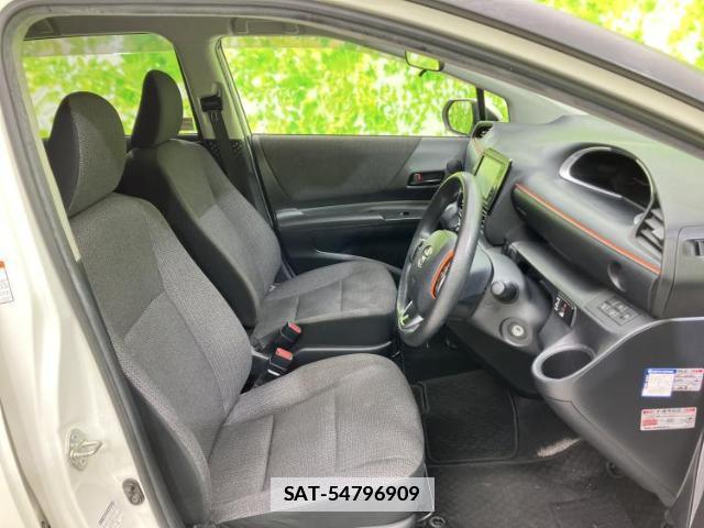 Toyota SIENTA 2021-12 7821471-3